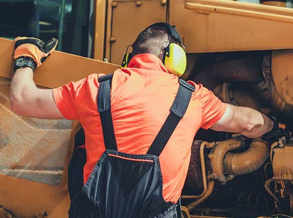 HASSLE-FREE-MAINTENANCE-REPAIR-AND-INSPECTION-SERVICE